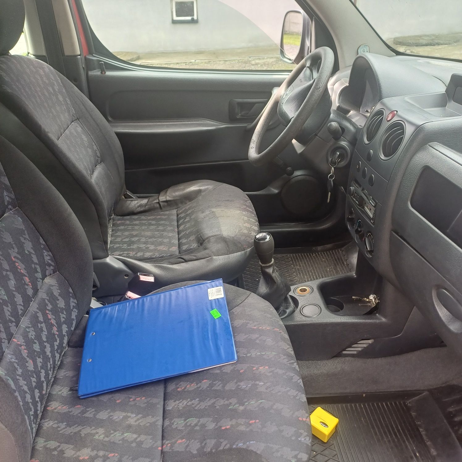 Citroen. Berlingo 1.9d 2 wlasc  partner kangoo