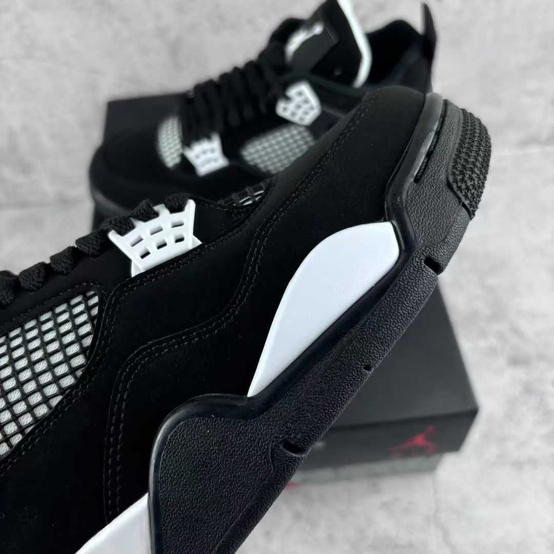 buty Espadryle JordanAirJordan4RetroWhiteThunder Espadryle R. 37.5