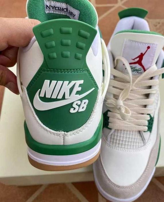 ButymeskieMokasynyJordan_4_Retro_SB_Pine_GreenR.38