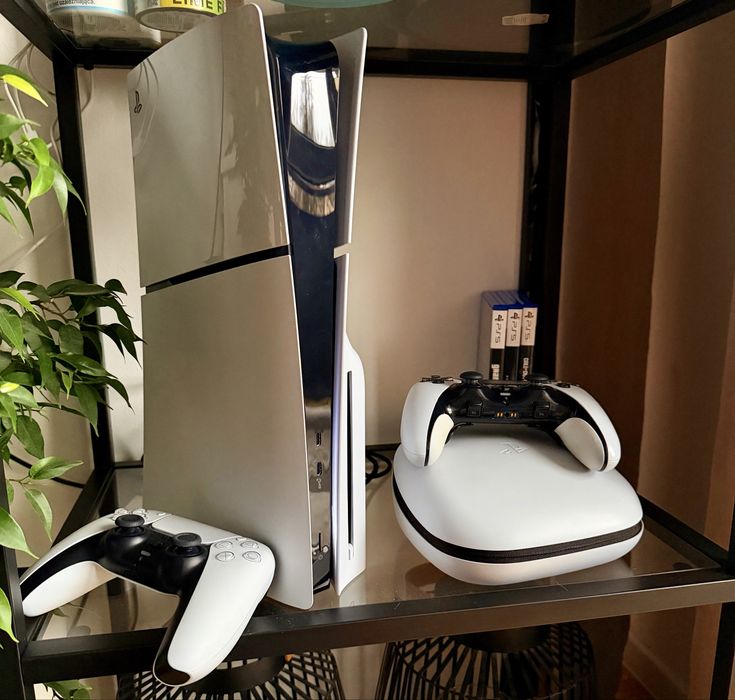 SONY PlayStation 5 Slim 1 TB z napędem |2 pady 1 Dualsense Edge| 3 gry