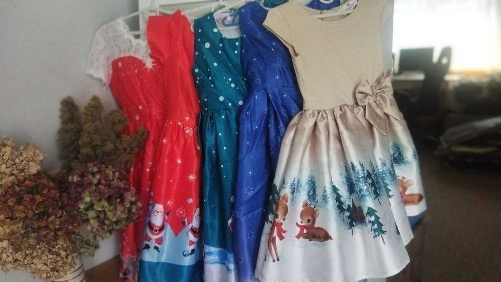 Сукні нарядні новорічні на різний вік