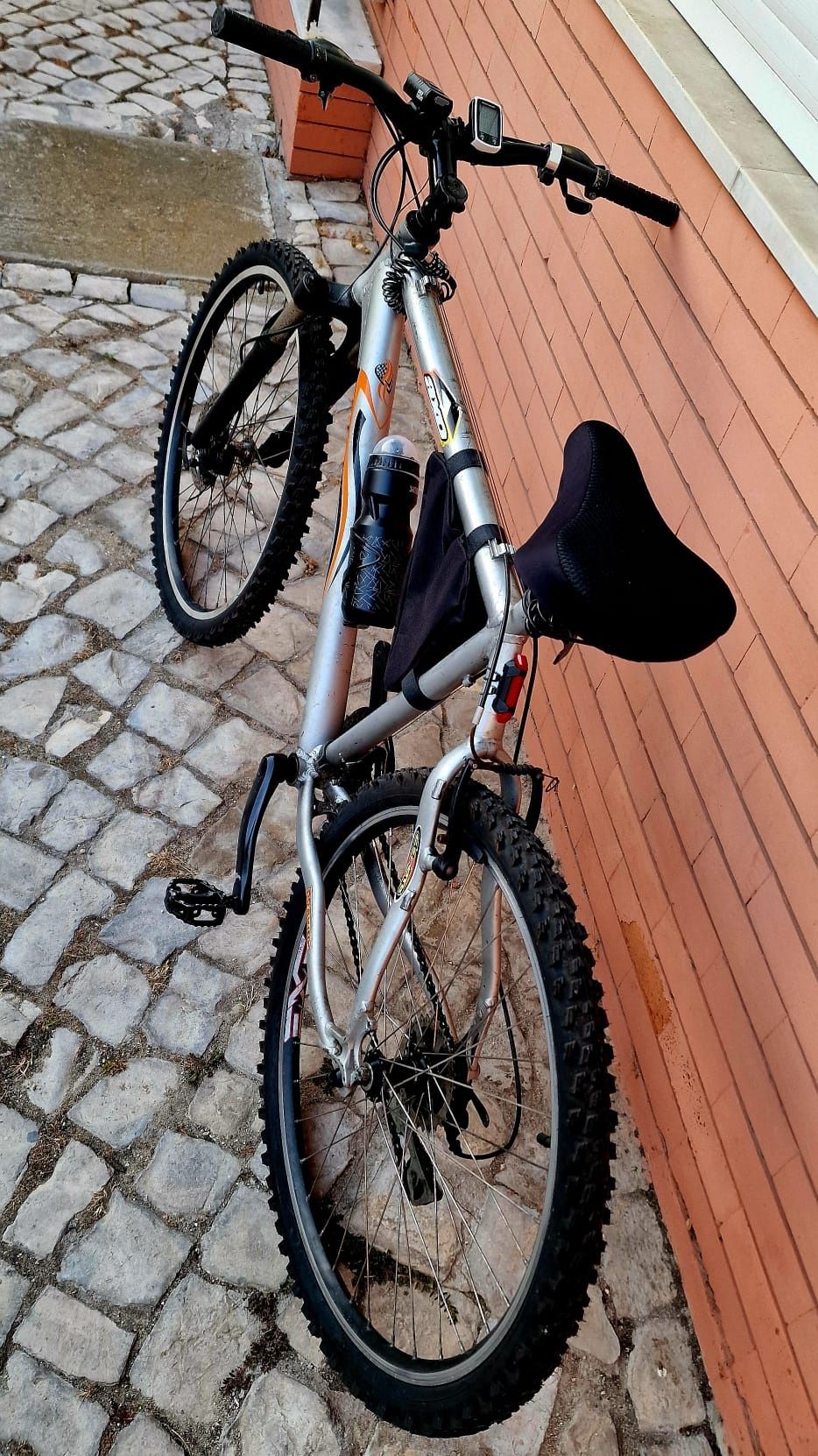 Bicicleta usada bom estado