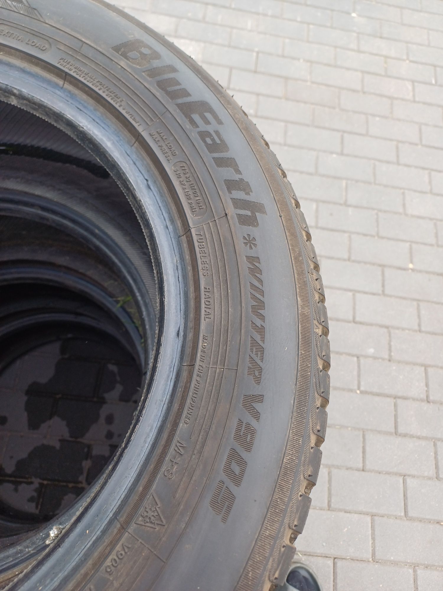 7.5mm jak nowe opony Zima 225/55/16 Yokohama 2022r świeże R16