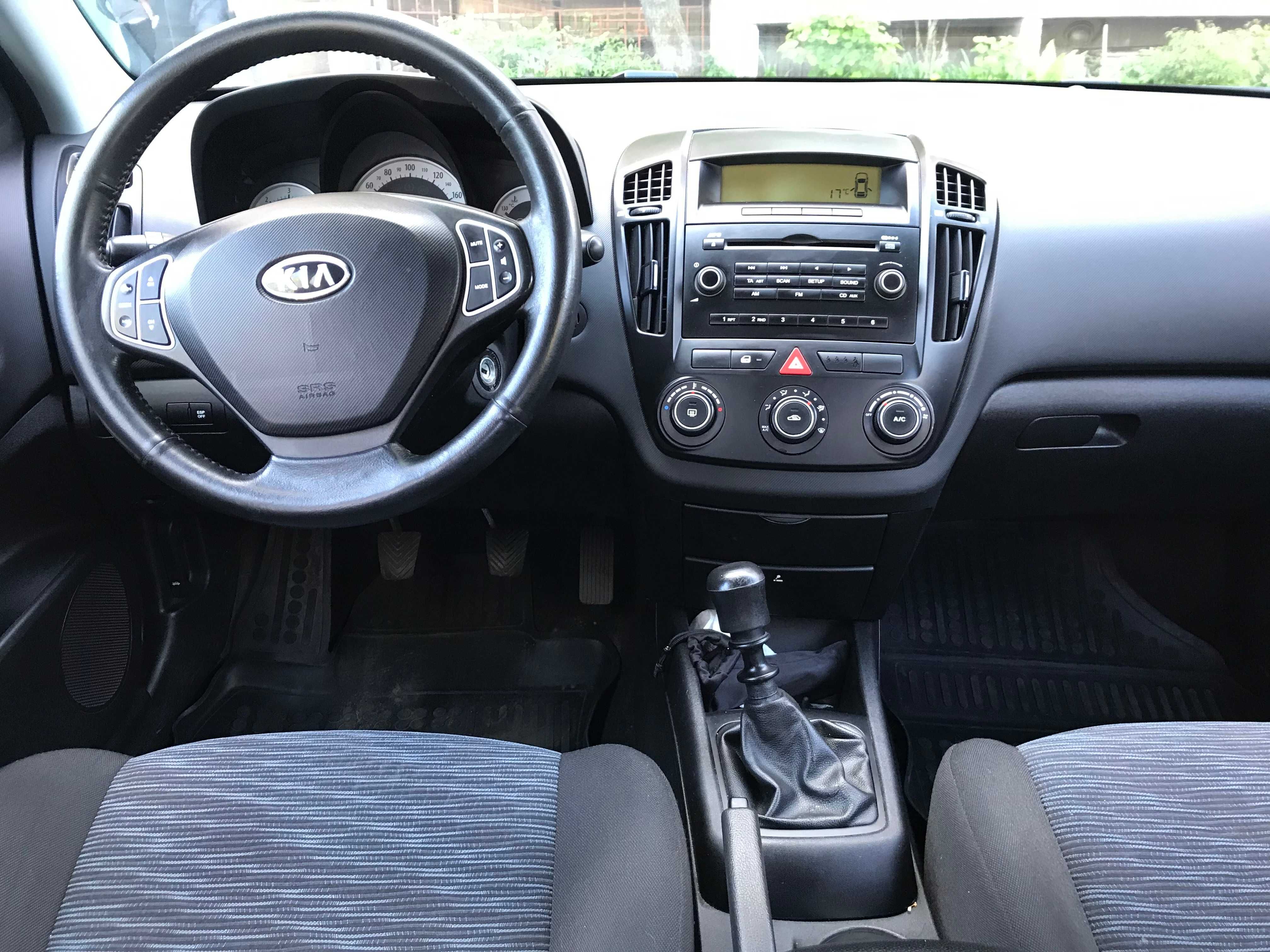 Kia Ceed  2.0  Disel   2009