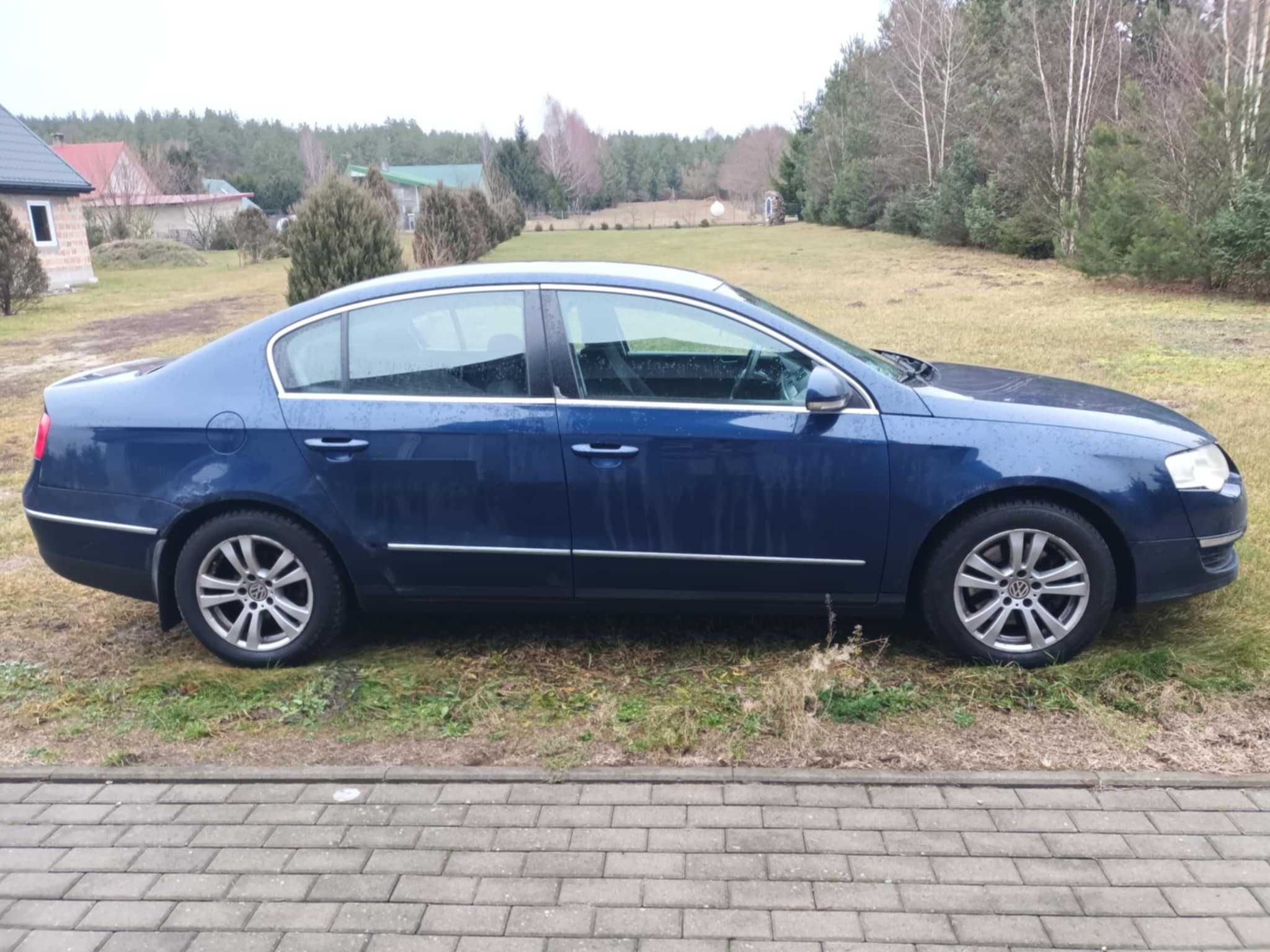 Sprzedam pilnie vw passat b6 1.6 fsi 2005.