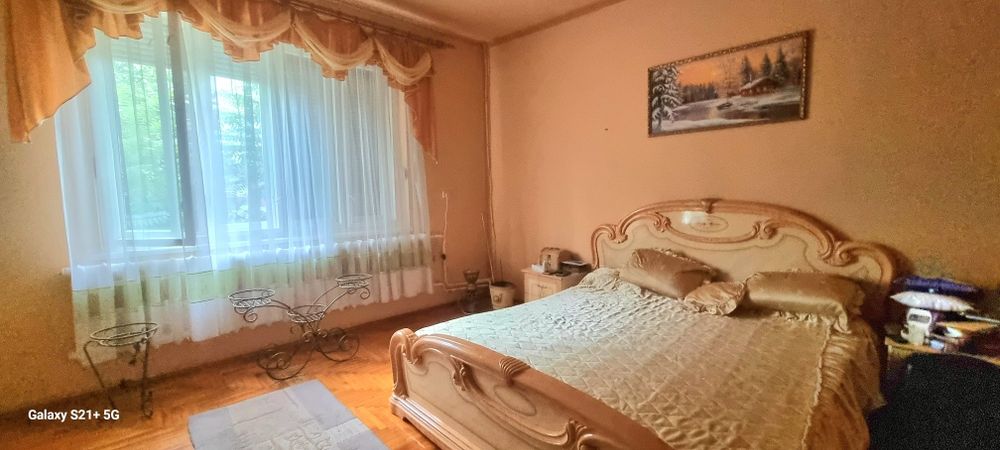 Продається затишний будинок у селі Велика Добронь