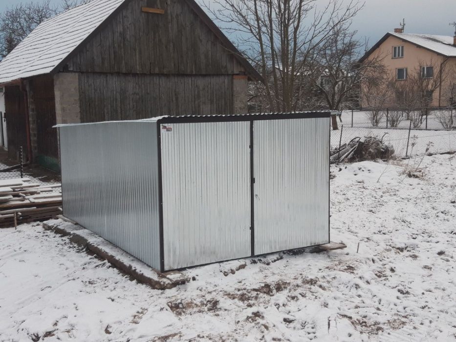 Wiata drewutnia blaszana mobilna 3x5m ocynkowana montaż