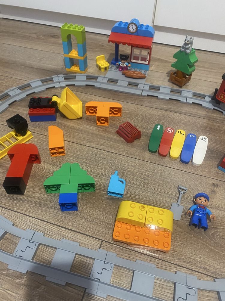 Конструктор Лего Залізниця Залізна дорога Lego Duplo Паровоз