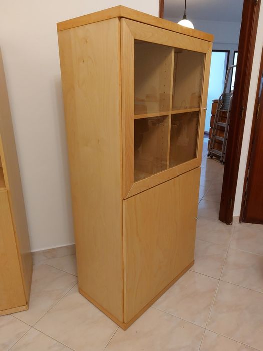 Móvel / armário sala ou escritório