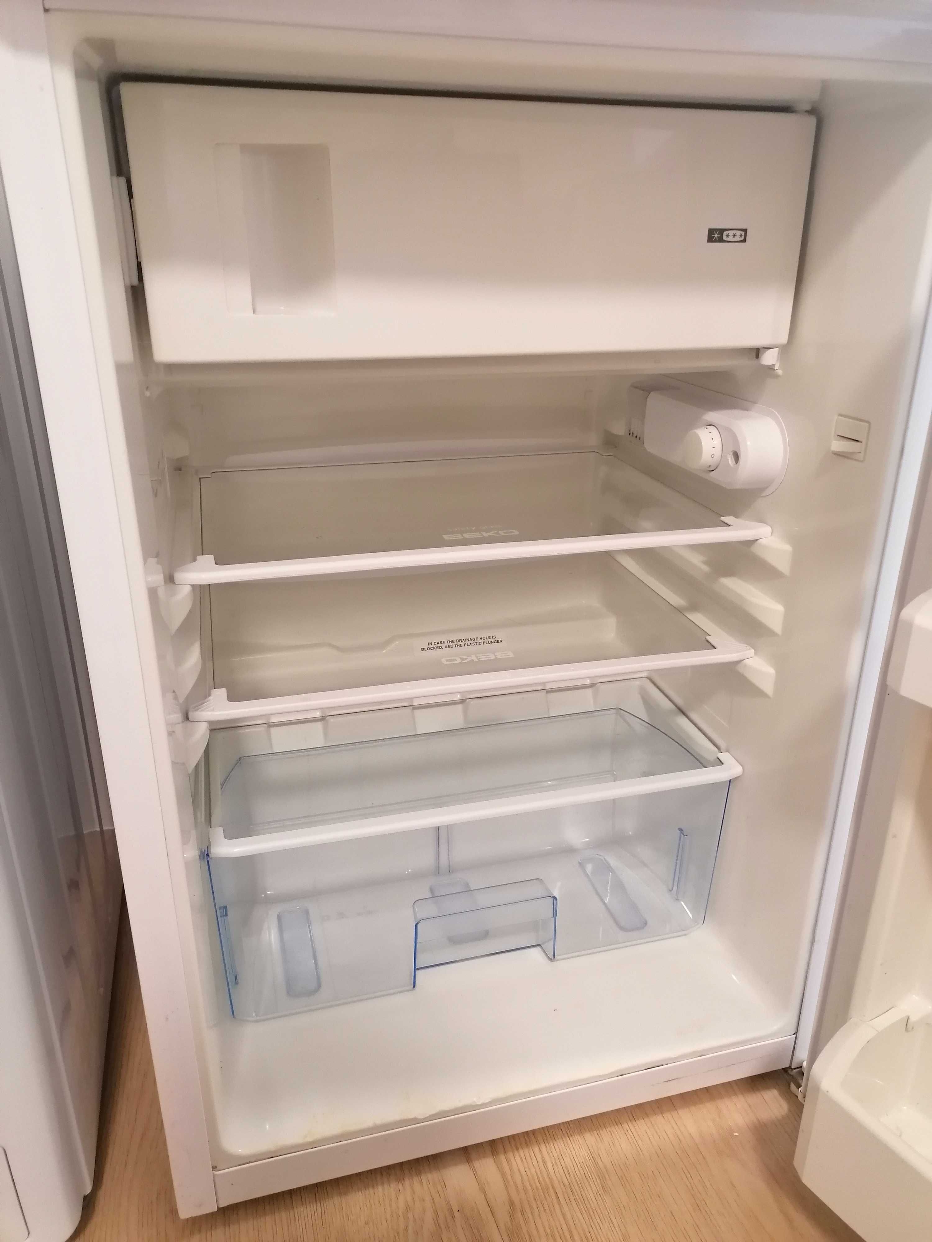 Lodówka BEKO TSE1284N 84cm Biała (sprawna, używana)