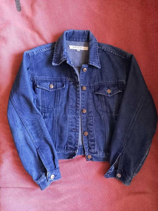 Синя джинсова куртка коротка оверсайз, розмір М (38), жіноча
