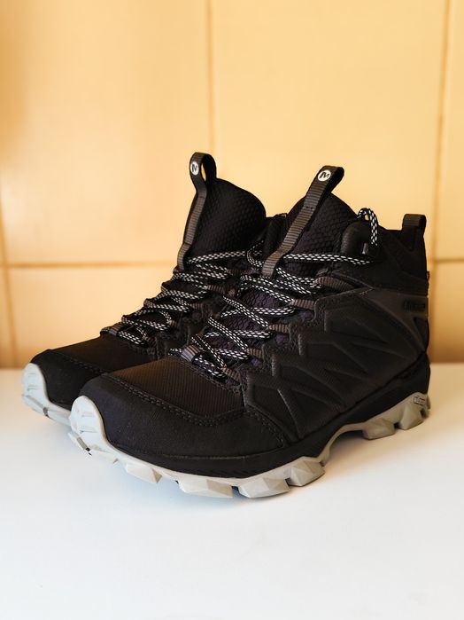 Черевики жіночі туристичні Merrell, р. 37.5