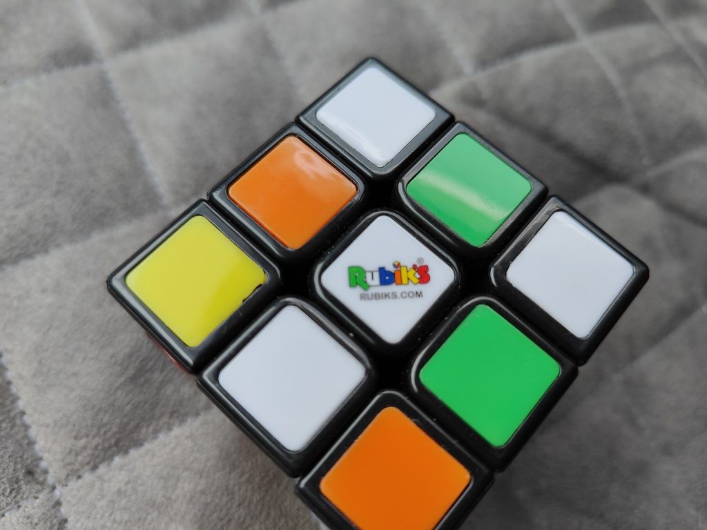 головоломка кубик Рубика.оригинал