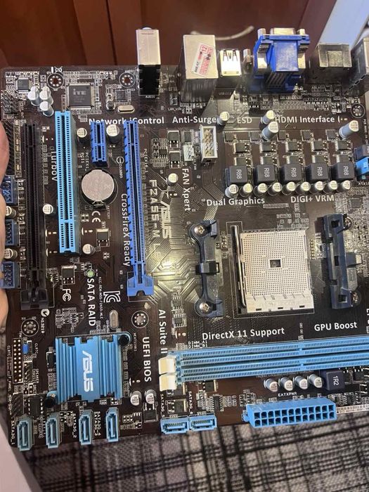 Продам материнську плату asus f2a55 mle