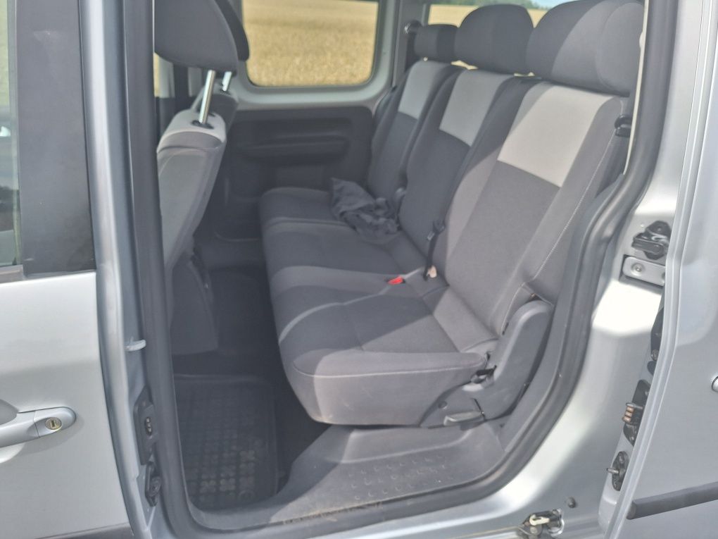 VW Volkswagen Caddy Long 7 osobowy klima