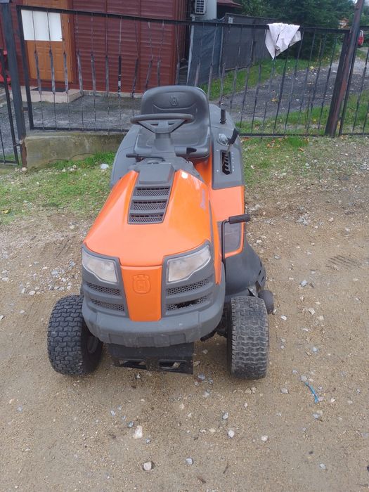 Traktorek Husqvarna TC 138