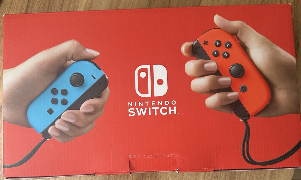 Игровая консоль Nintendo Switch Neon blue/red