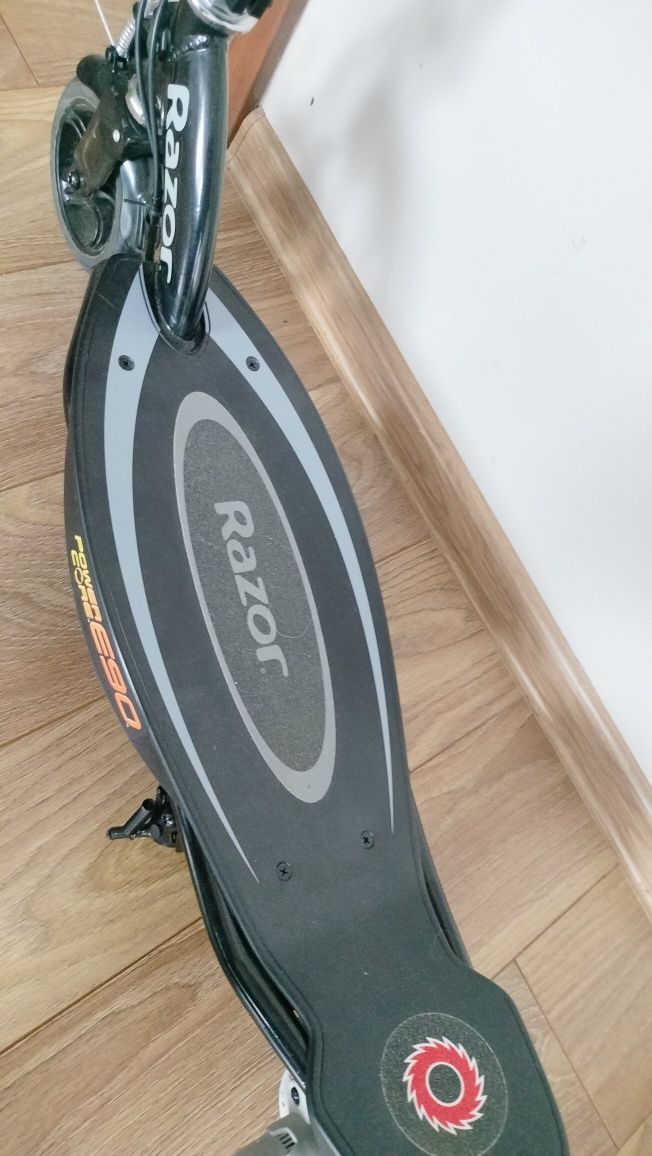 Nowa Hulajnoga elektryczna power core E90