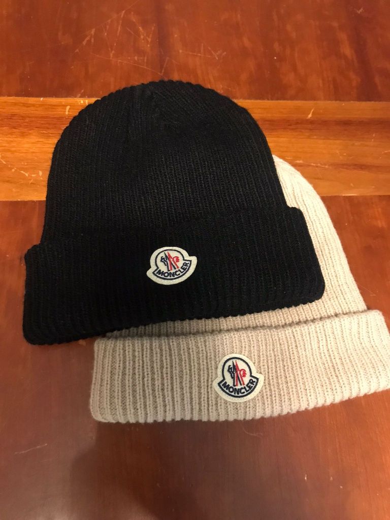 2 Gorros Moncler