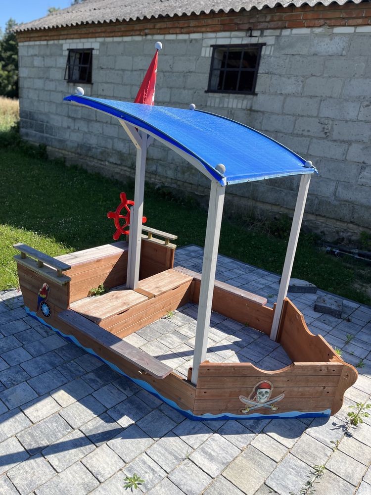 Piaskownica statek piracki