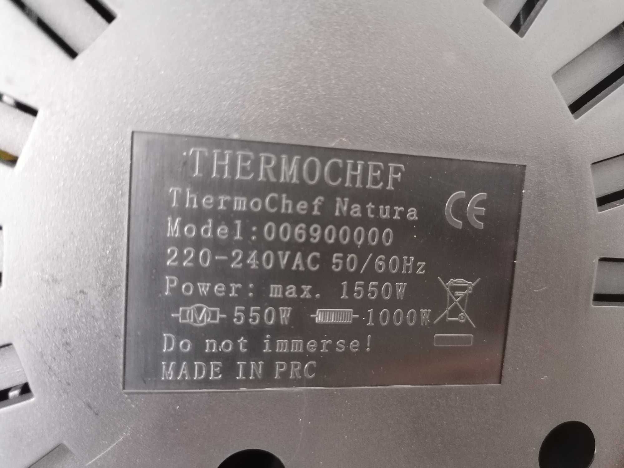 ThermoChef com acessórios e livro de receitas