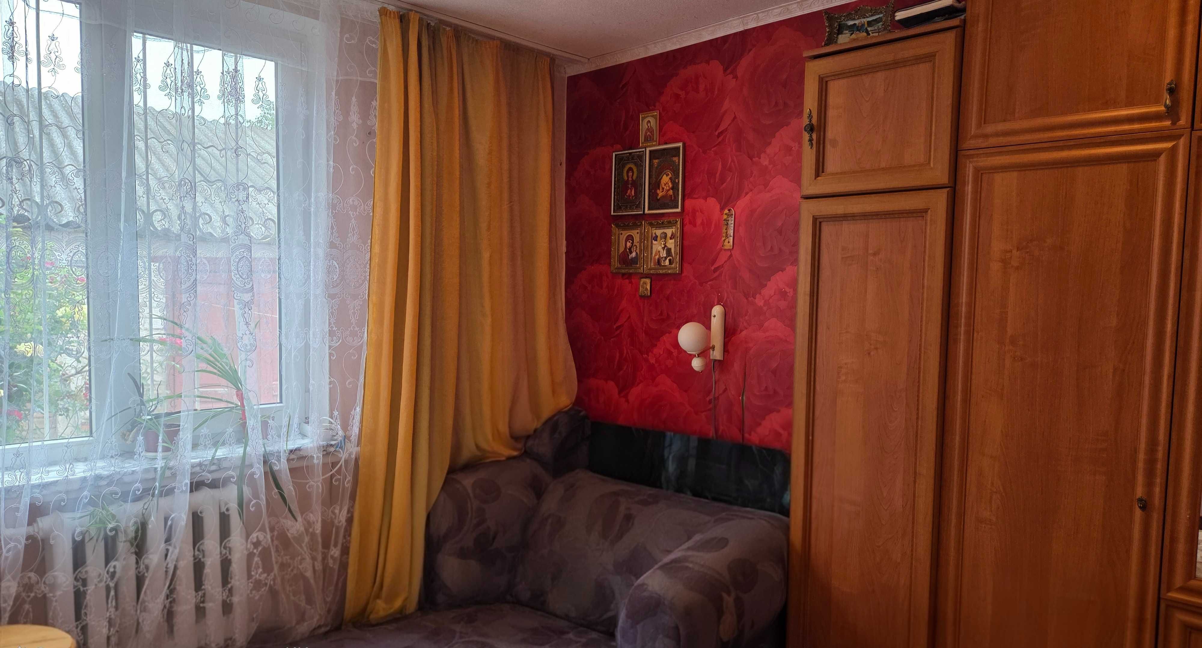 Продам будинок.Тюрінка.м.Київська. Центр. вул.Пестеля