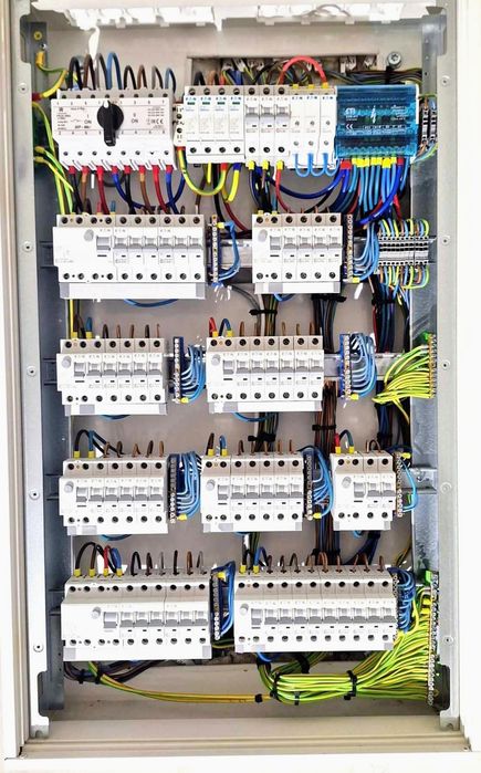 Elektryk,usługi elektryczne, Tłuszcz,Wyszków,Zabrodzie,Jadów,Warszawa