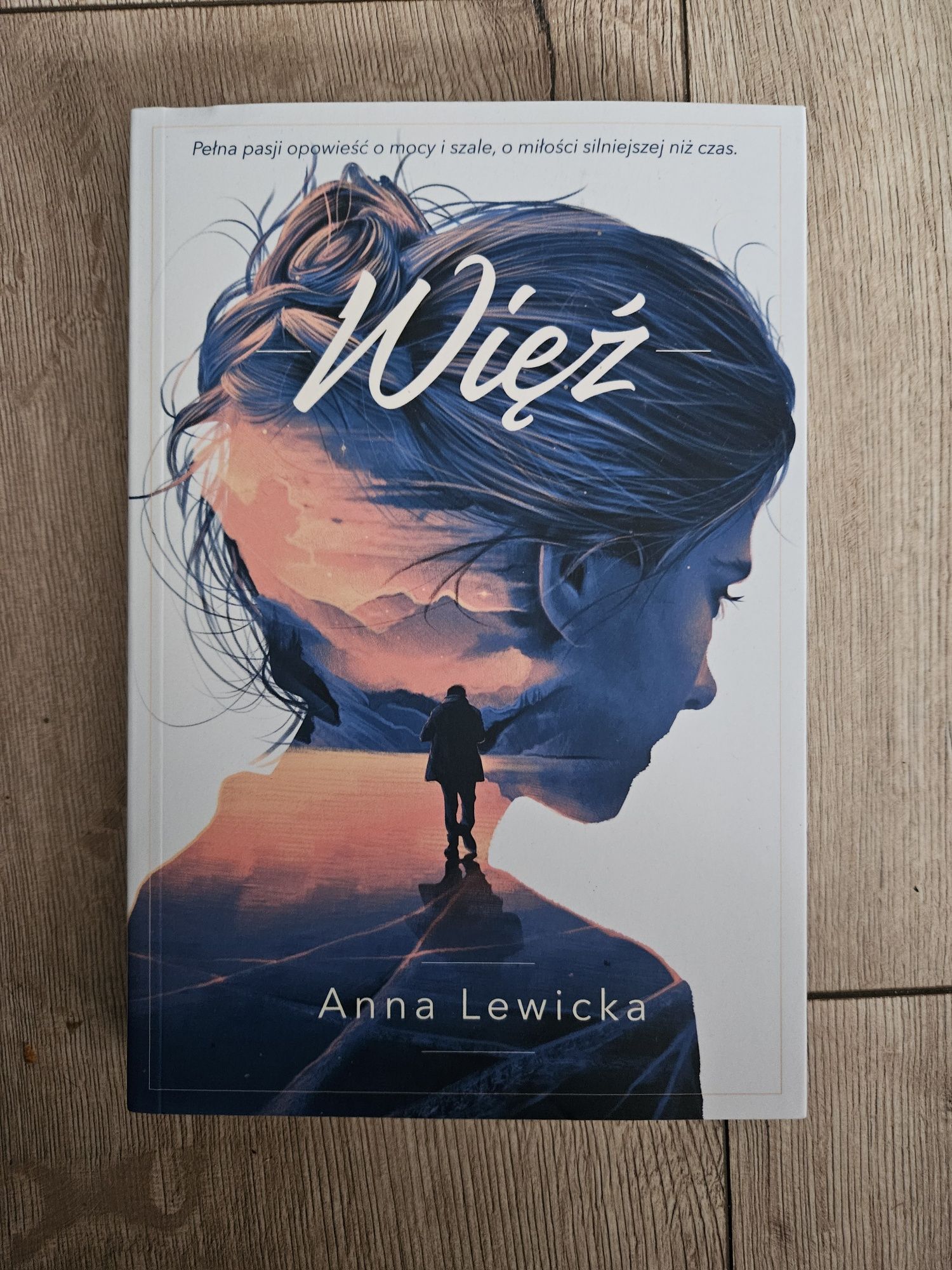 Więź Anna Lewicka