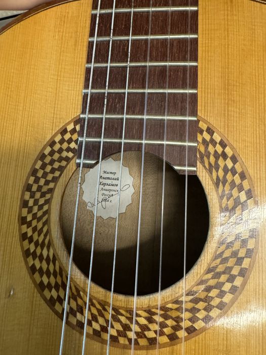 Продам гитару мастеровую