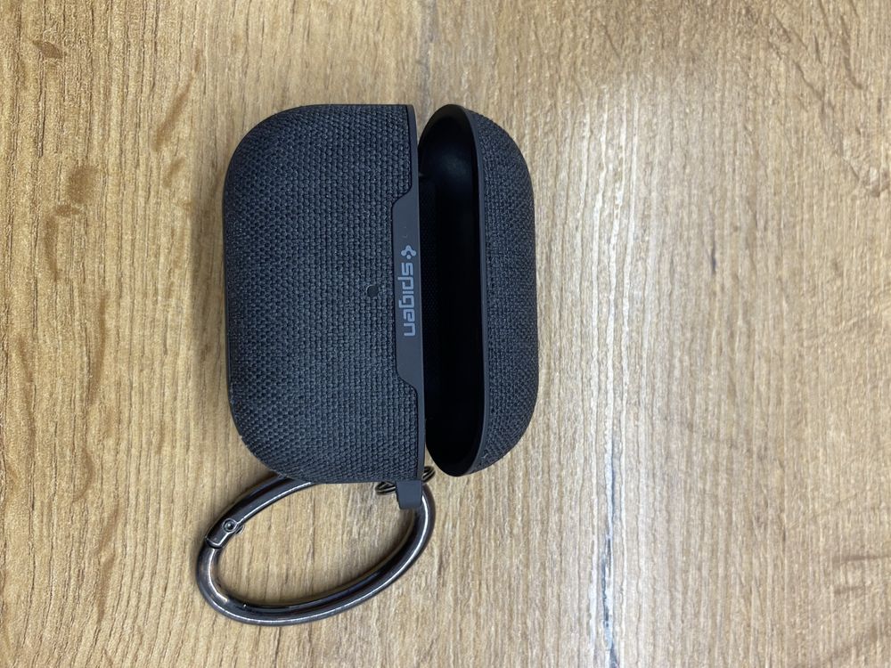 AirPods Pro 2 gen. USB-C MagSafe + etui Spigen | Gwarancja