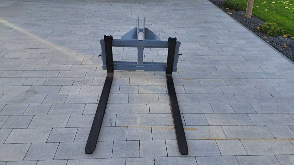 paleciak na tył ciągnika widły do palet 2 TONY TUZ ciągnika producent