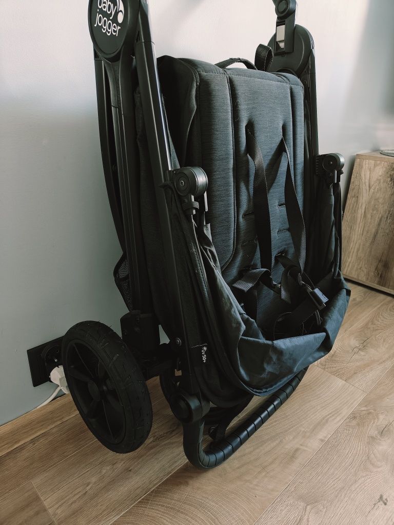 Wózek spacerowy Baby Jogger City Mini GT2