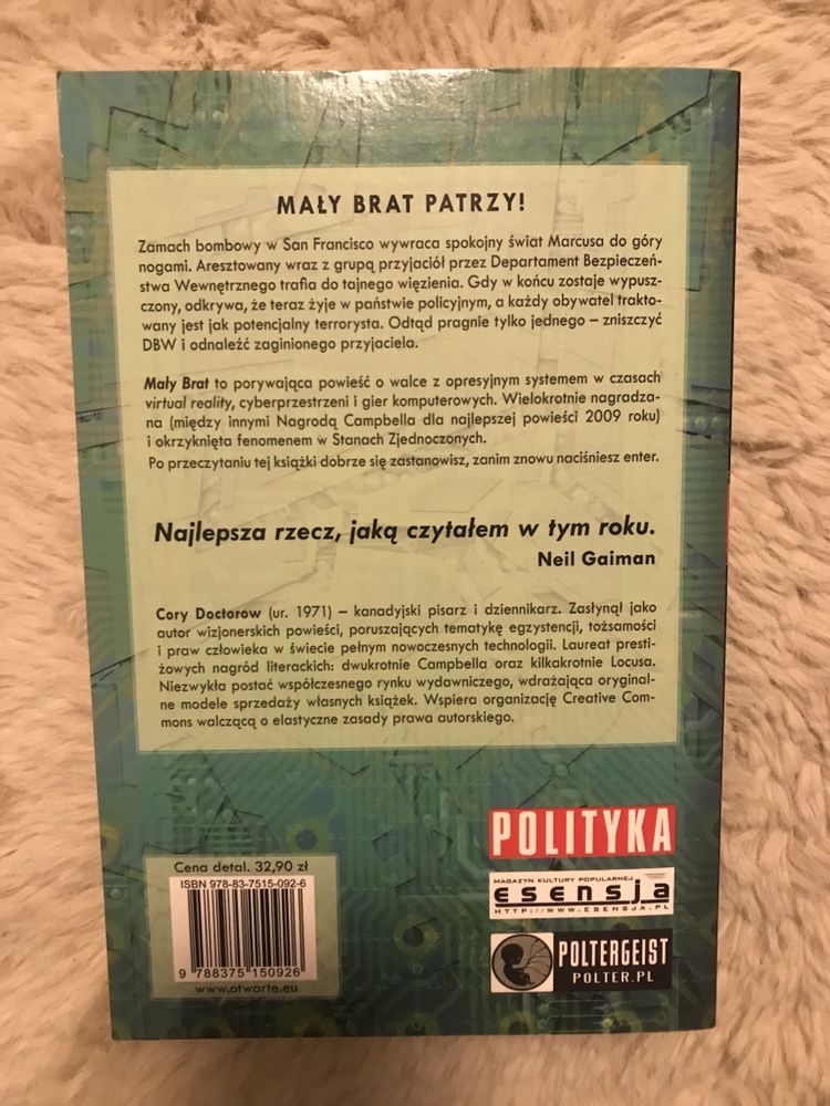 Ksiazka MAŁY BRAT Cory Doctorow