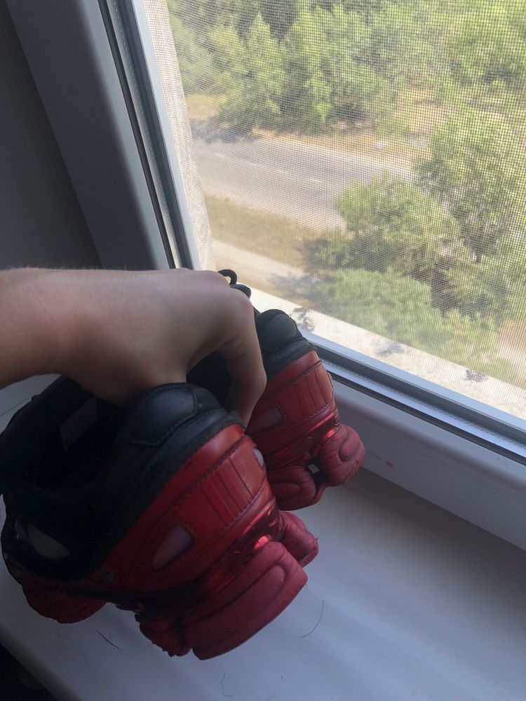 Raf simons scarlet