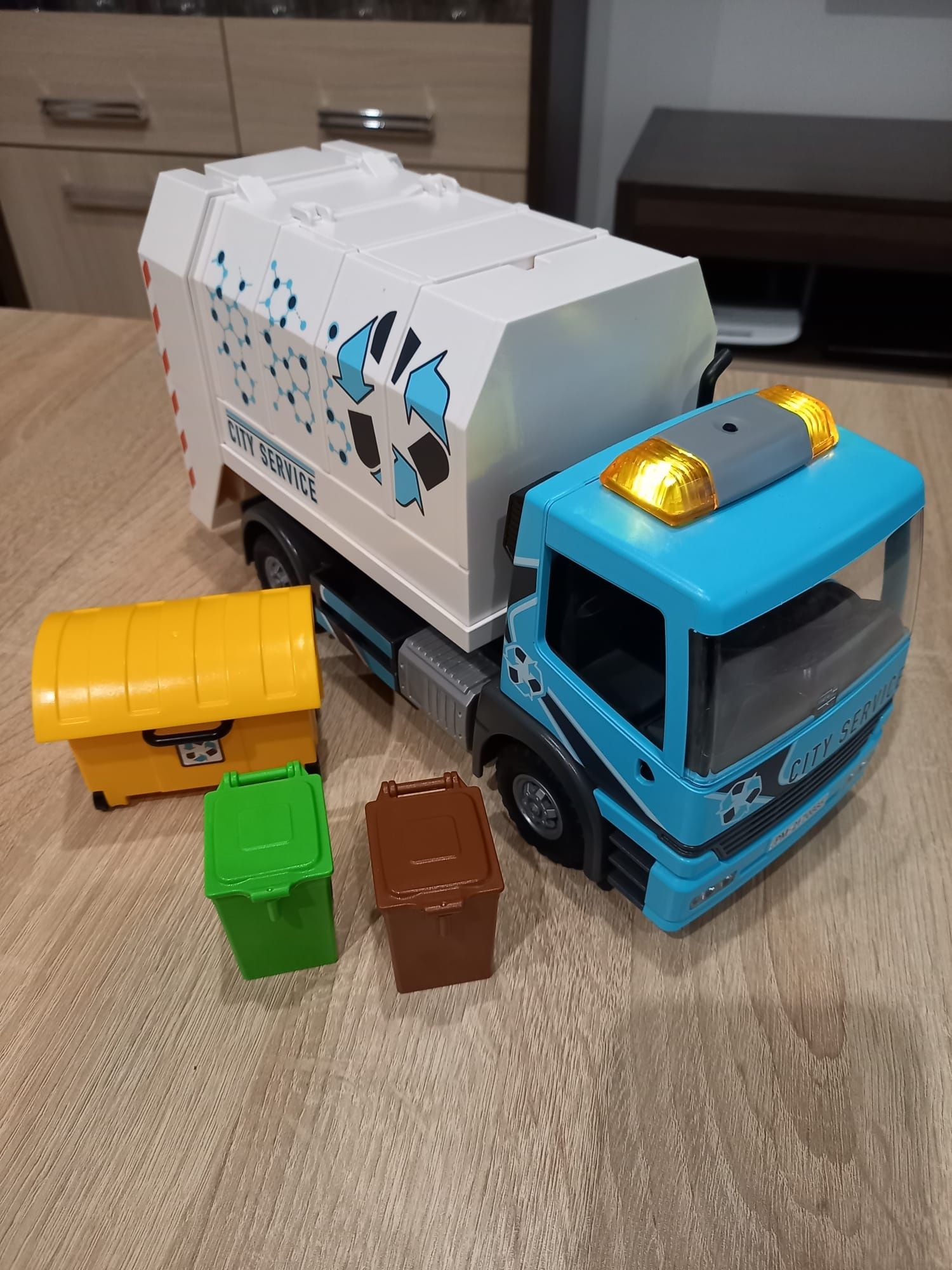 Zabawki Playmobil Śmieciarka Transporter i Pogotowie