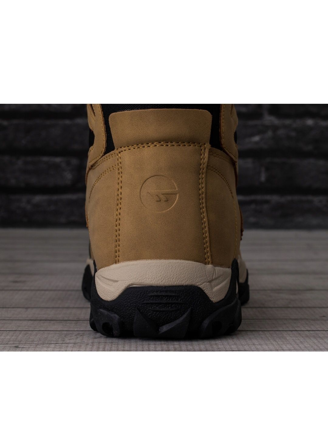 HI-TEC Medin Mid Camel/Black!! r.41 Ostatnie sztuki!
męskie, trekkingo