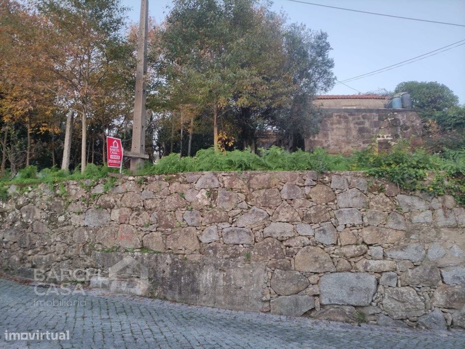 Terreno de construção em Mariz - Barcelos