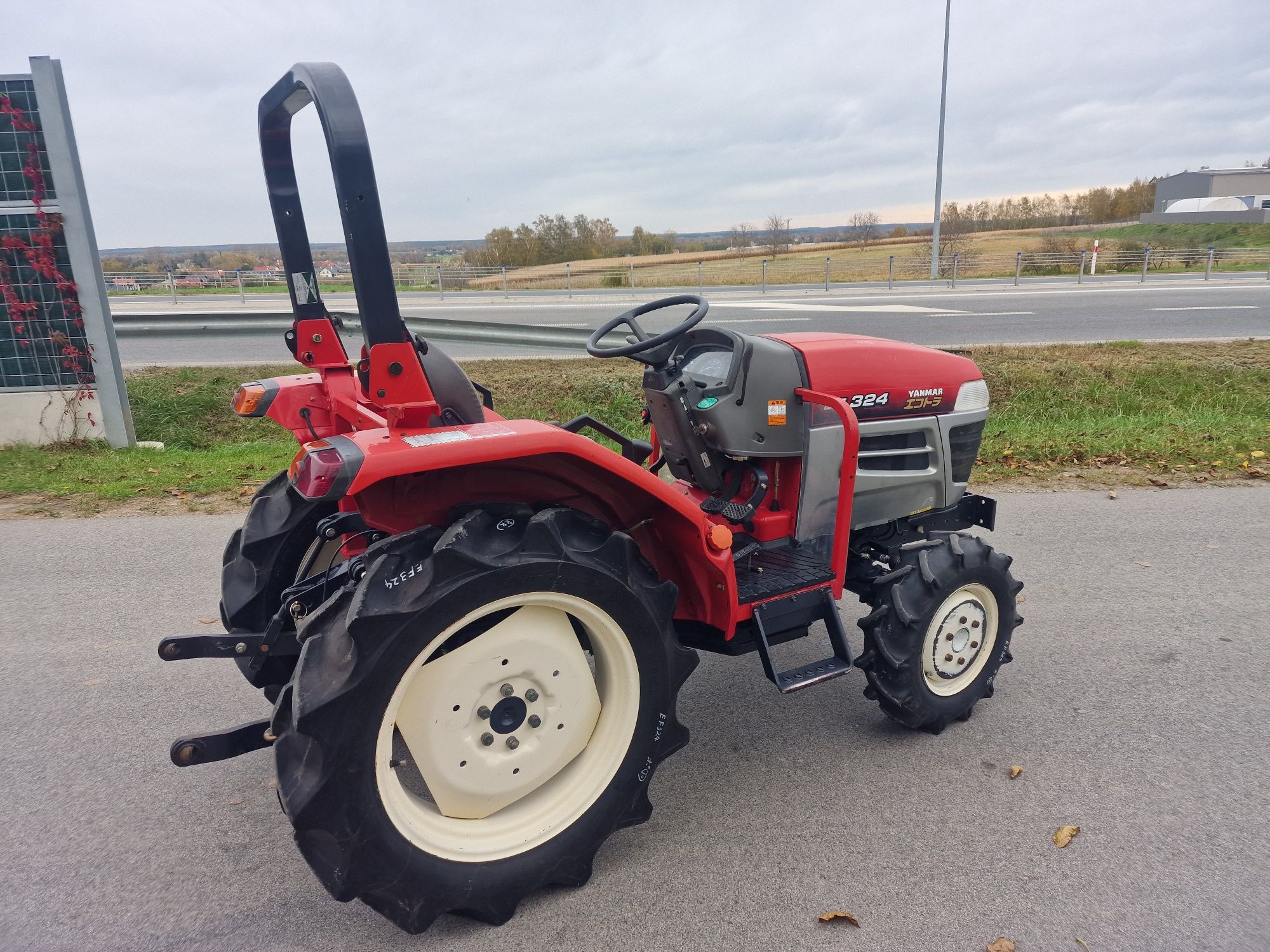 Traktor traktorek Japoński Yanmar EF324 Z Gwarancją