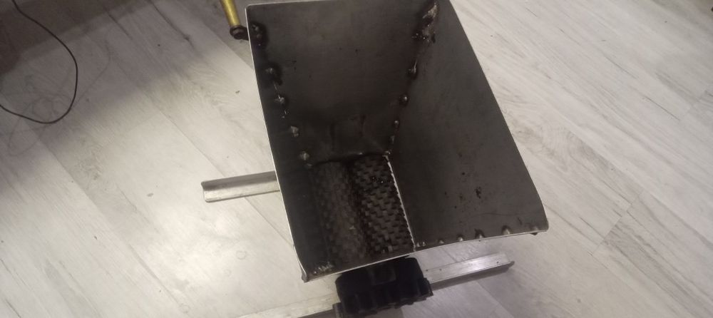 Прес для виноделия