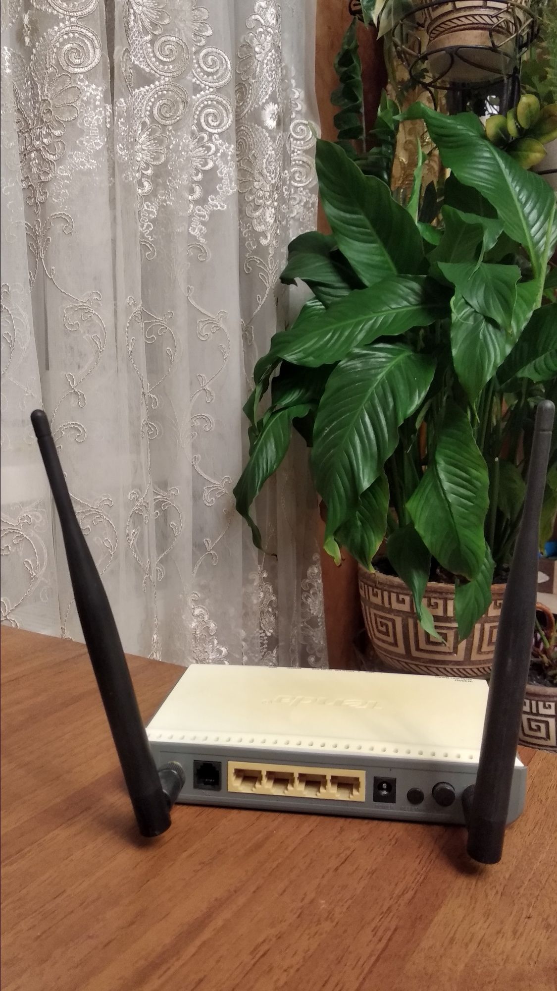 Tenda W300D ADSL2/2+ Router. Роутер Укр.телеком. Модем