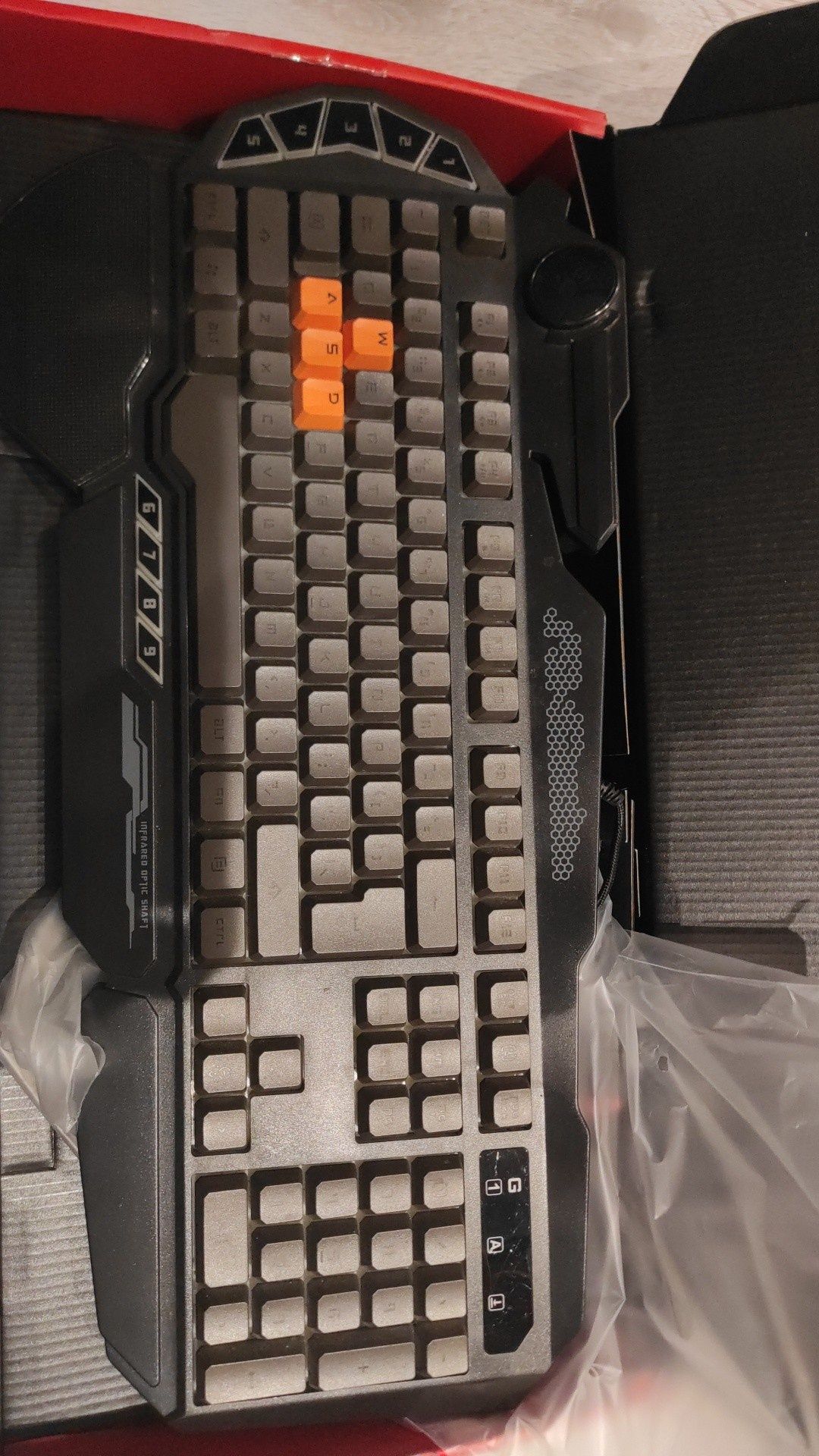 Klawiatura A4Tech Bloody B314