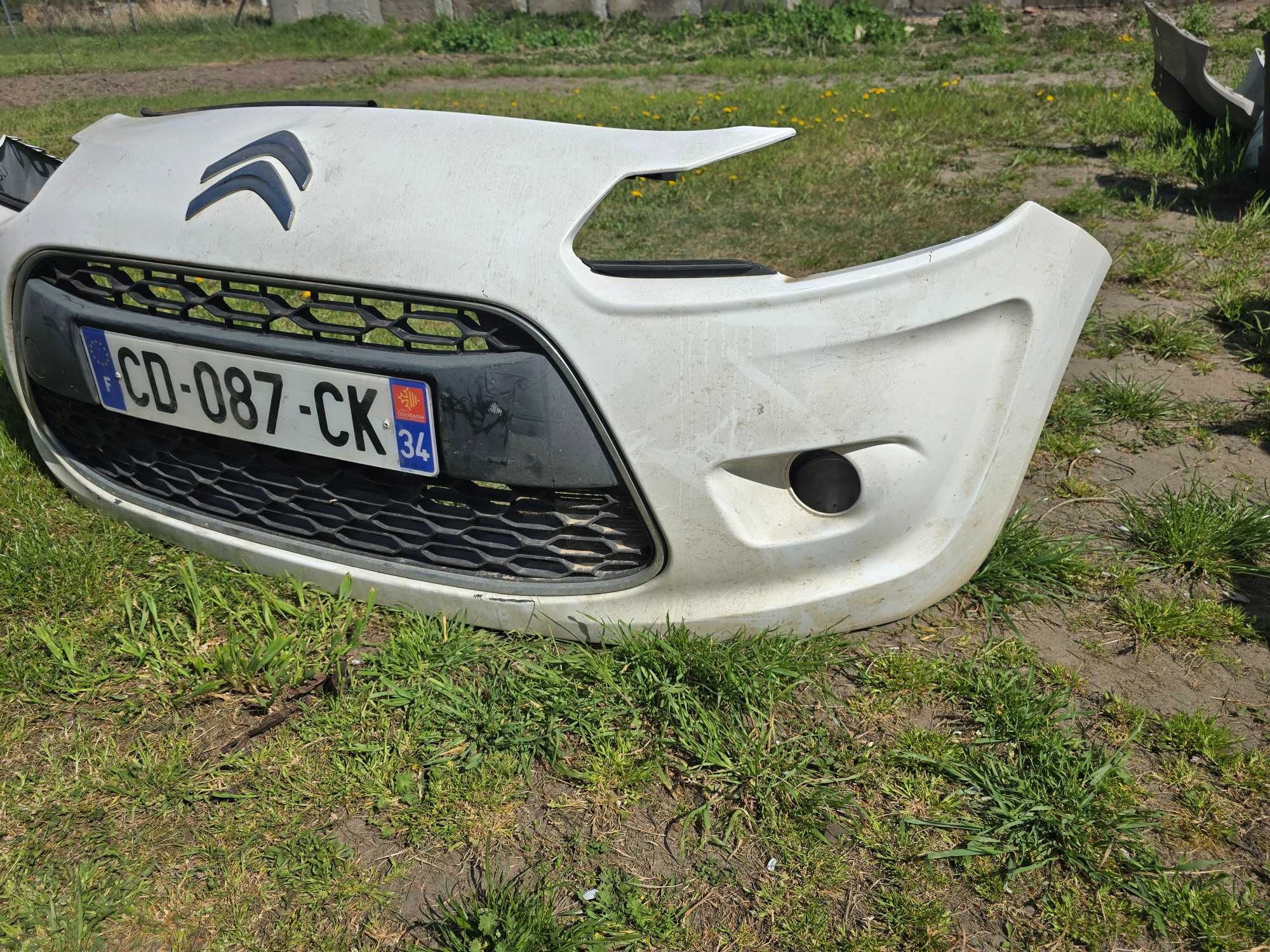 zderzak przód Citroen C3 II 2010-