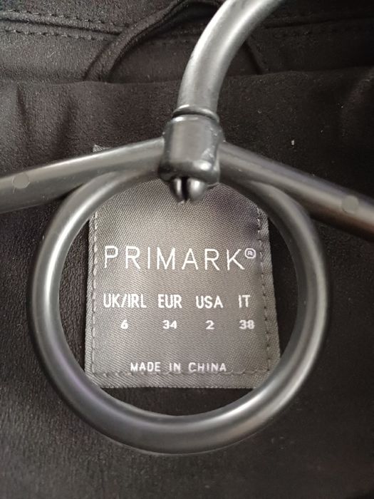 Czarna ramoneska zamsz Primark 34