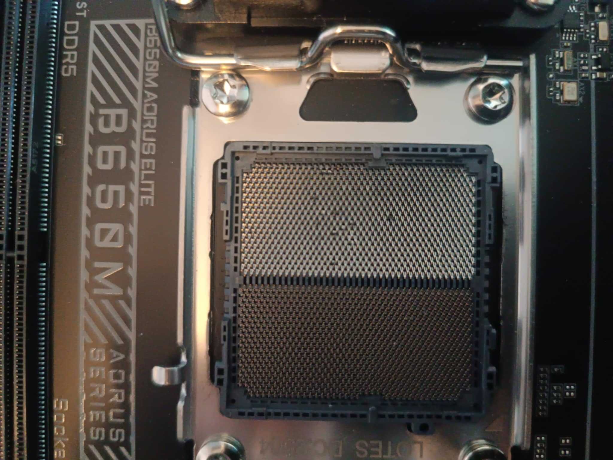 Gigabyte Płyta główna B650M AORUS ELITE AX AM5 4DDR5 HDMI/DP mATX