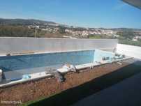 Moradia T4, Garagem, Jardim e Piscina (Chave Na Mão)