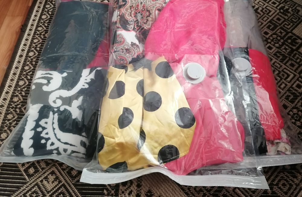 Жіночий одяг розміру s/m та l