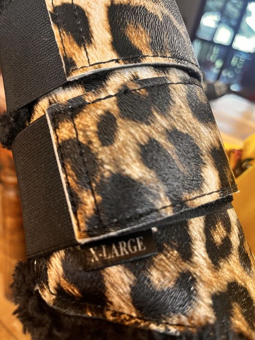 Ochraniacze z futerkiem dla konia 4 szt.