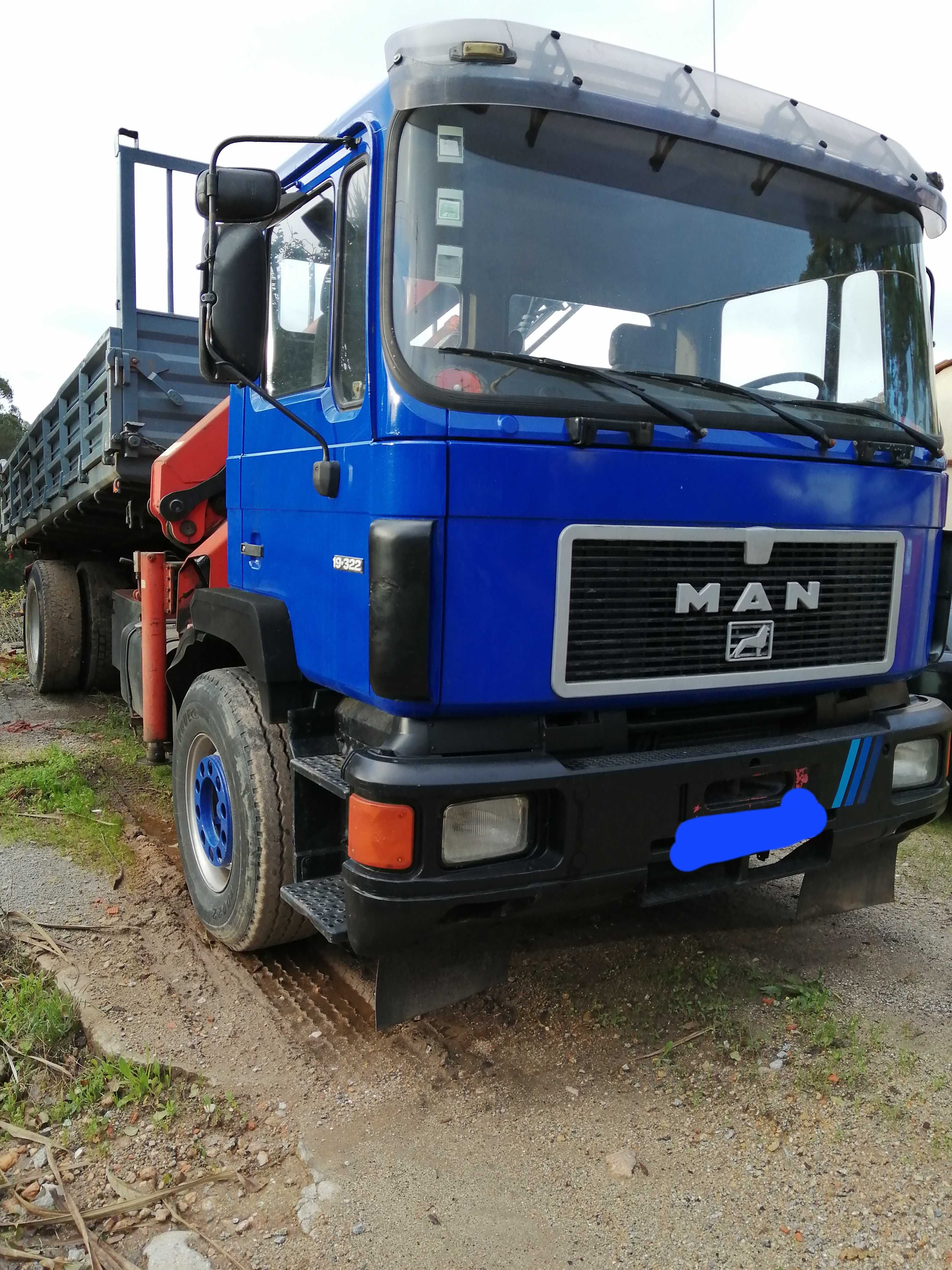 Man 322 tri basculante com grua palfinger
