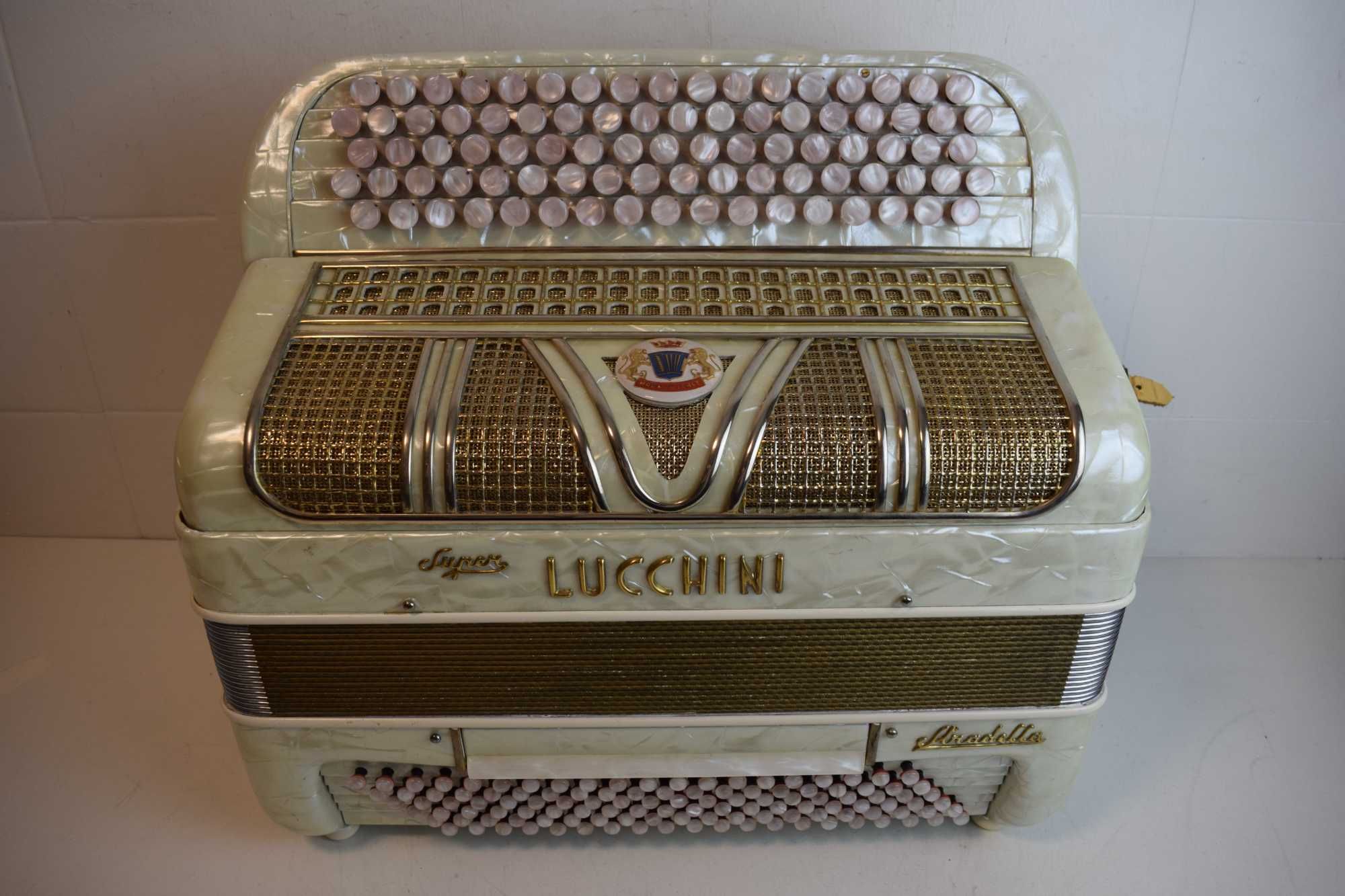 Acordeao Luccini 3 voz,