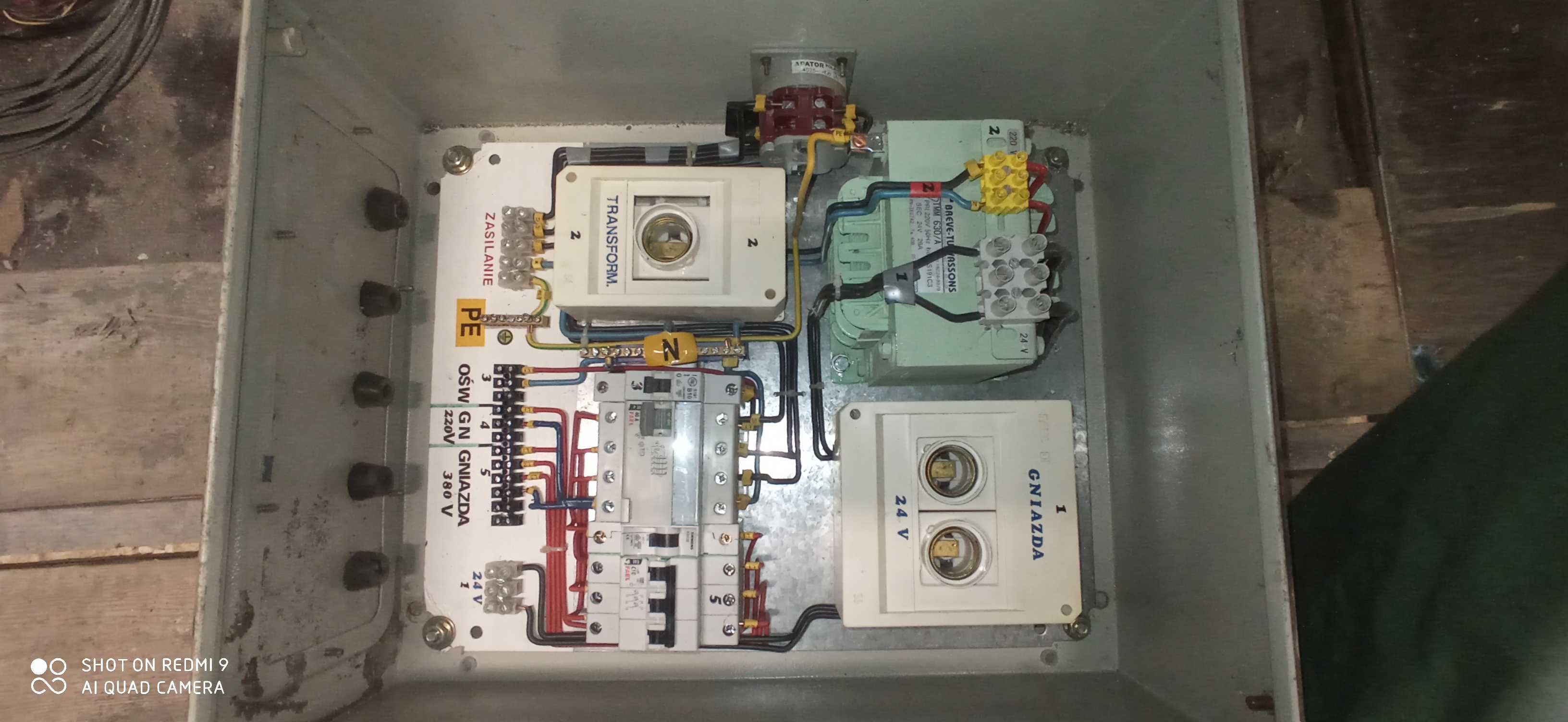 Sprzedam skrzynkę elektryczną